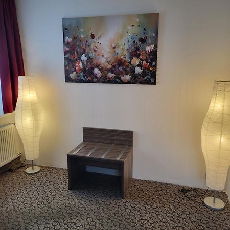 Bootshaus Hotel Bedekaspel Buitenkant foto