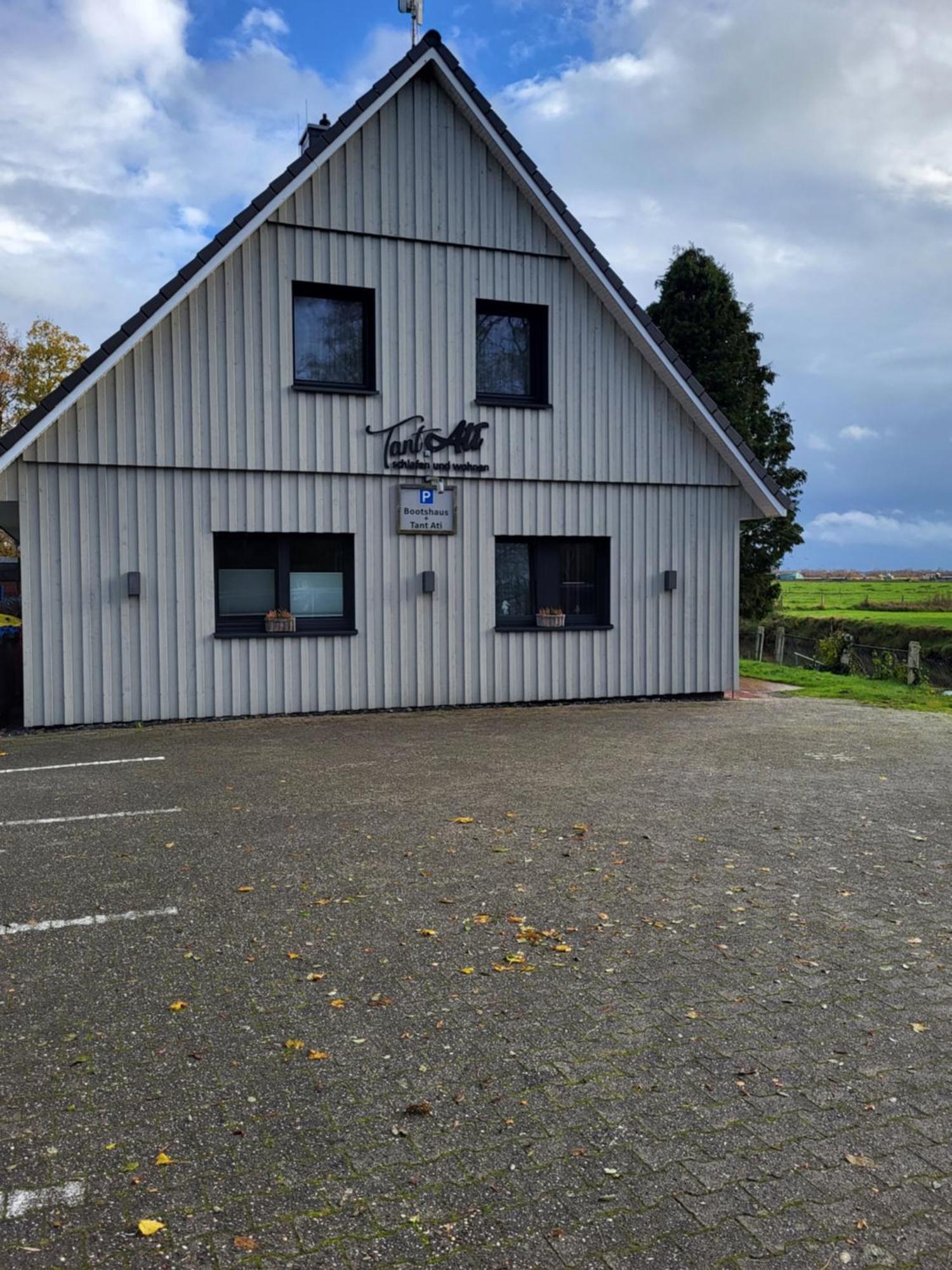 Bootshaus Hotel Bedekaspel Buitenkant foto