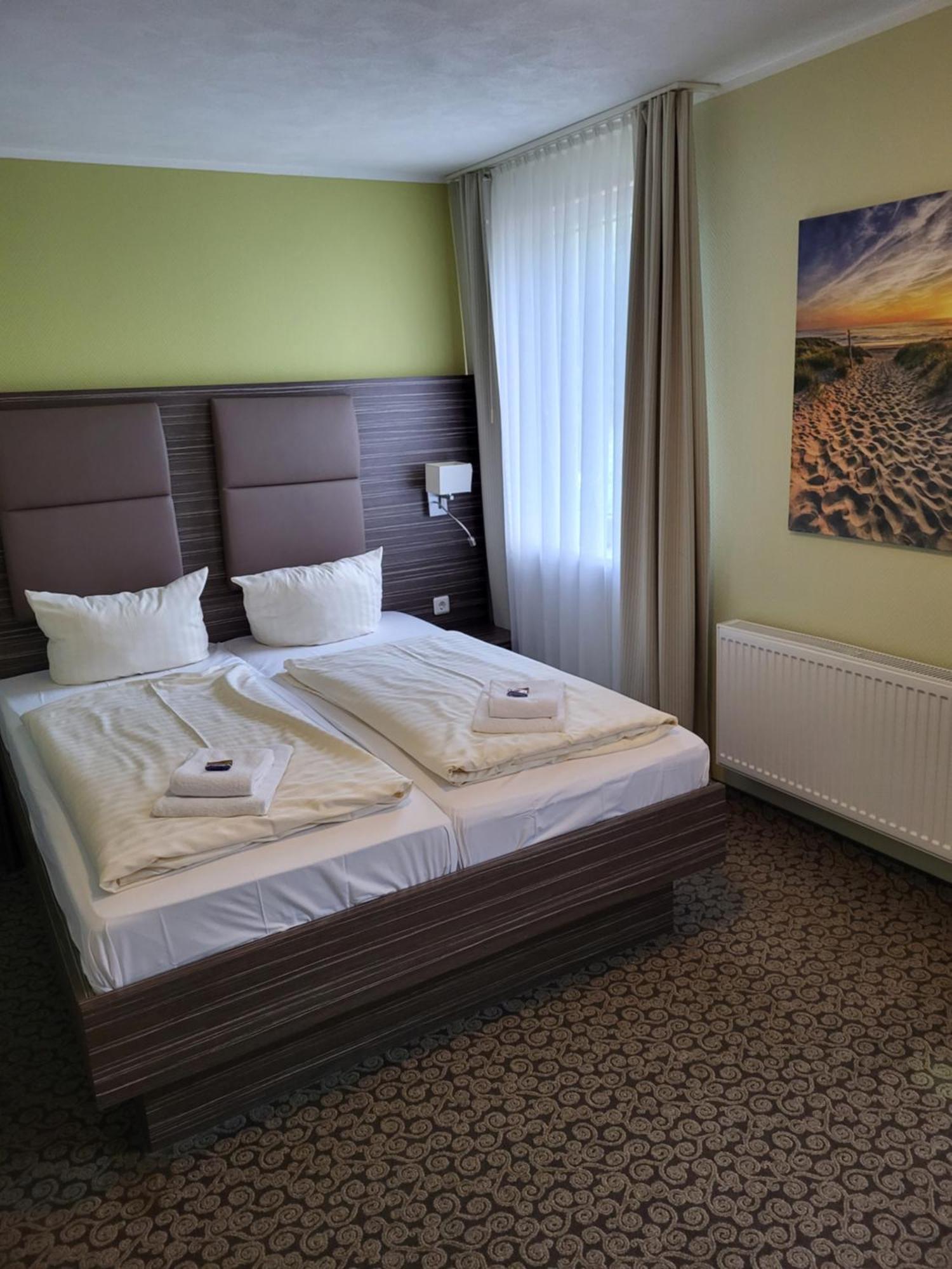 Bootshaus Hotel Bedekaspel Buitenkant foto