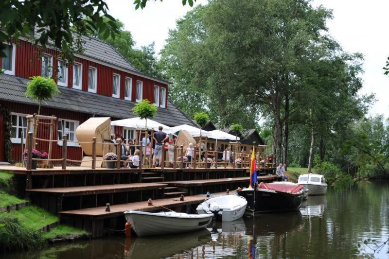 Bootshaus Hotel Bedekaspel Buitenkant foto