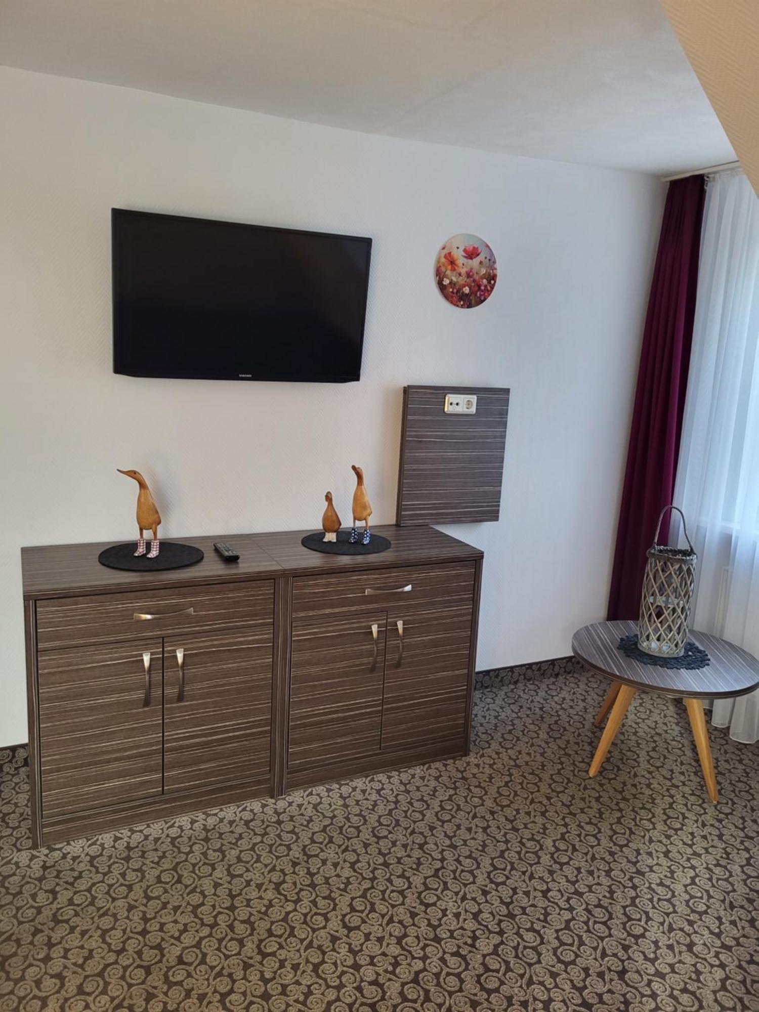 Bootshaus Hotel Bedekaspel Buitenkant foto