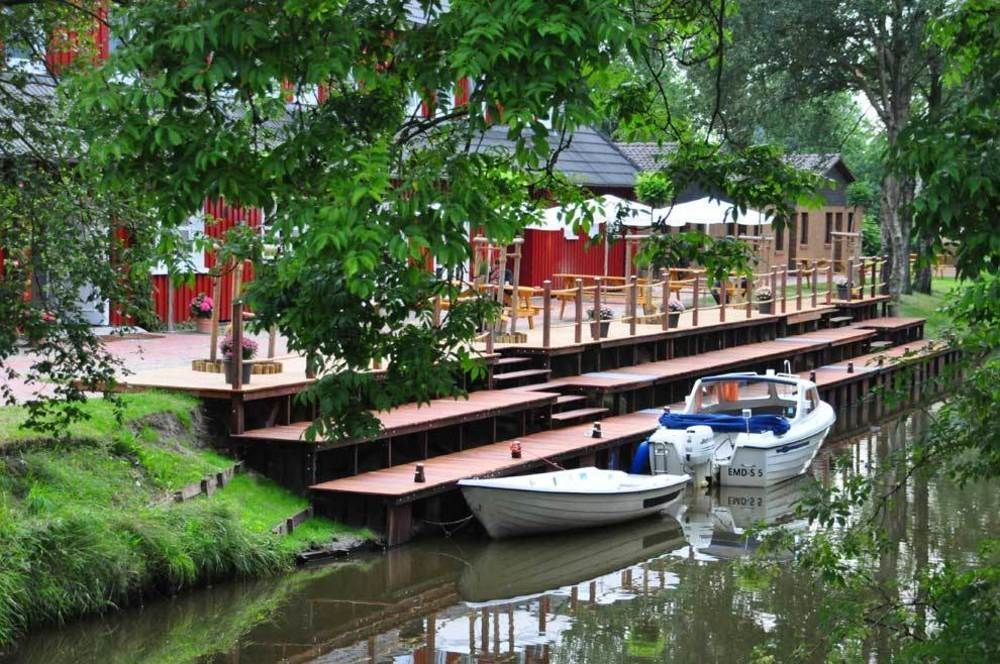 Bootshaus Hotel Bedekaspel Buitenkant foto